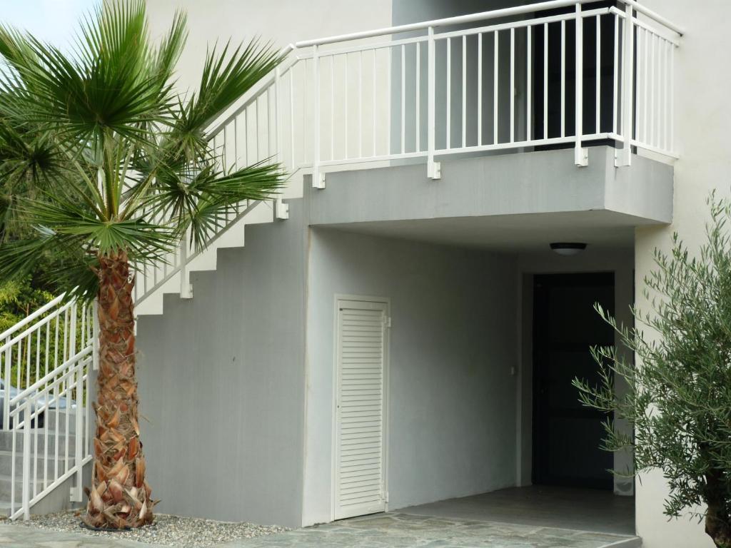 Residence Marea Resort Santa-Lucia-di-Moriani Exterior photo